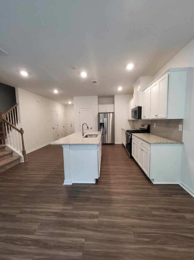 Foto del edificio - New Construction 3BR/2.5BA Townhome in Pip...