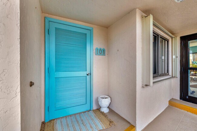 Foto del edificio - 355 S Ocean Dr
