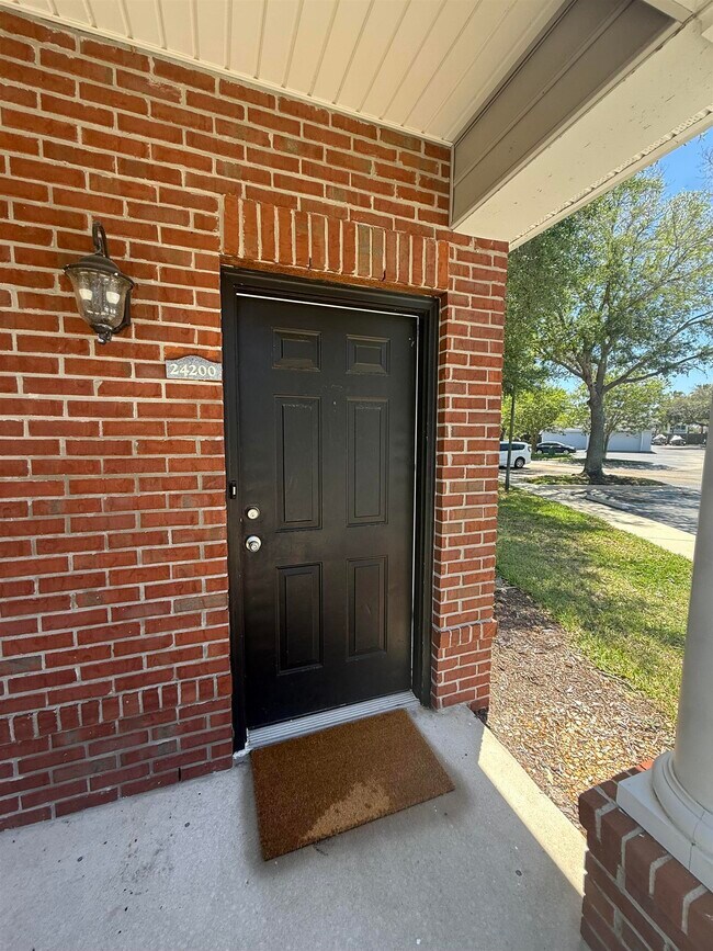 Foto del edificio - 24200 Harbour Vista Cir