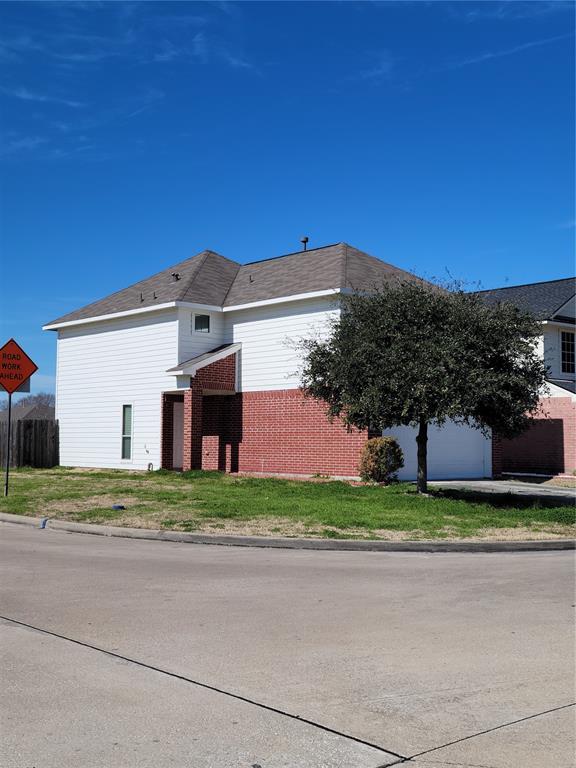 Foto del edificio - 9303 Ratama Creek Ln