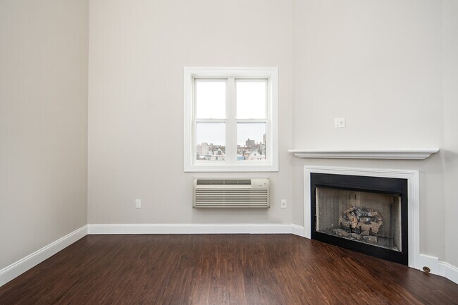 Building Photo - 6111 FILLMORE Pl