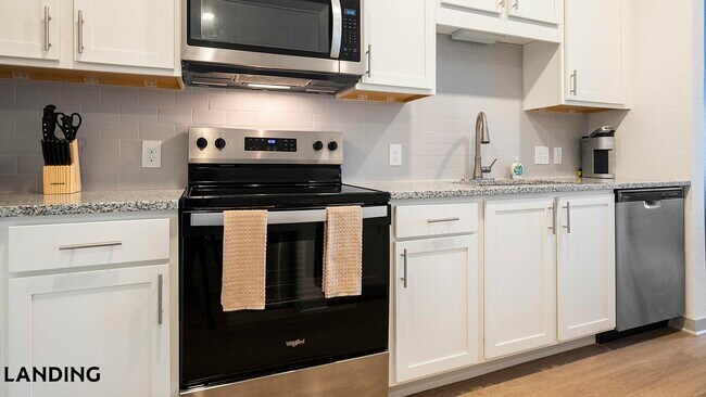 Foto del edificio - 12020 Brush Hl Rd