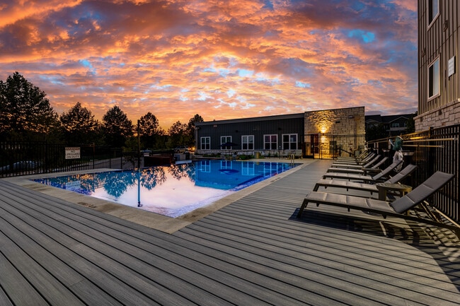 Foto del edificio - The Oaks at Ben White