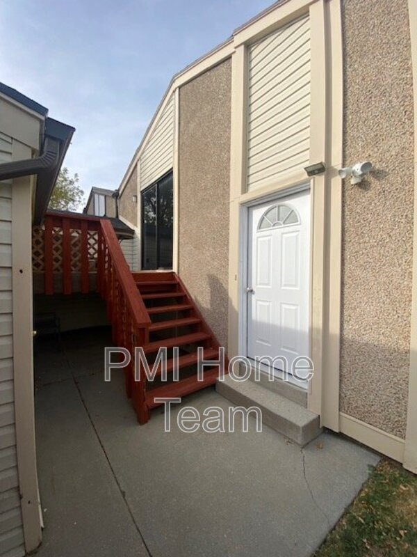 Building Photo - 1864 E 5750 S
