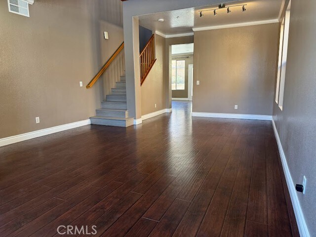 Foto del edificio - 541 Cardinal St