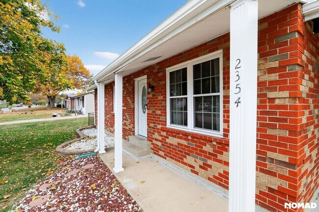 Foto del edificio - 2354 Jackson Dr