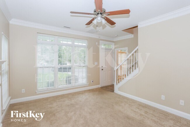 Foto del edificio - 4934 Hawfield St