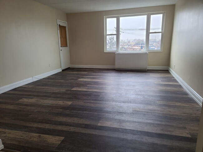 Foto del edificio - 685 Prospect Ave