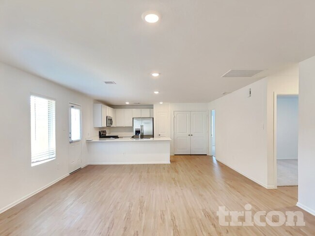 Building Photo - 3006 Twisted Myrtle Dr