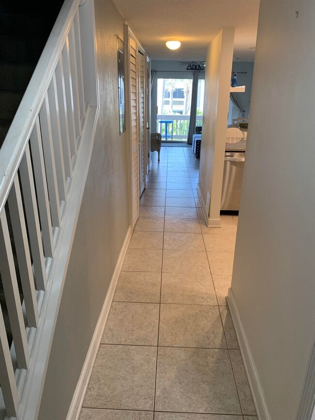 Building Photo - 8130 A1A S