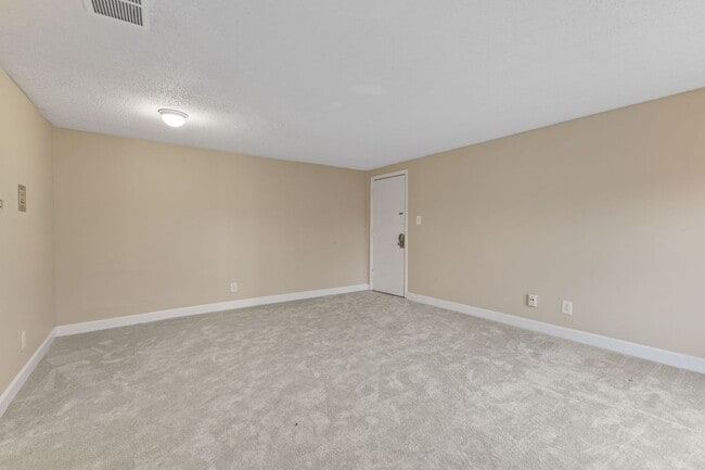 Foto del edificio - 3609 Balsam Ave