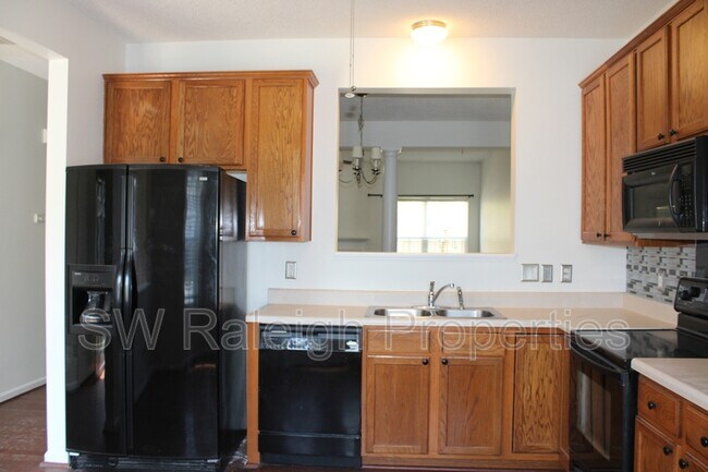 Foto del edificio - 2802 Gross Ave