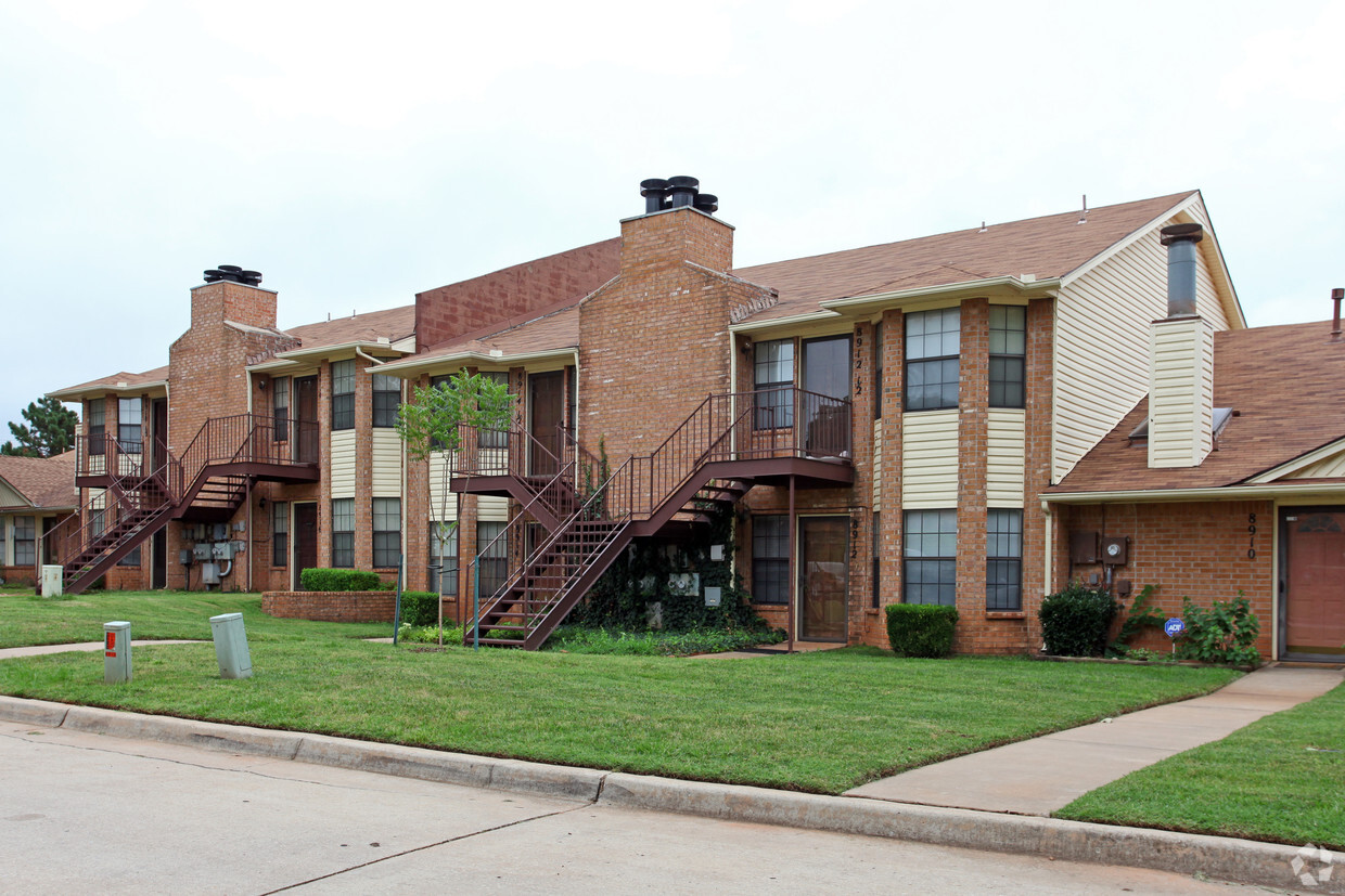 Primary Photo - Fairfield Greens Townhomes & Apartments