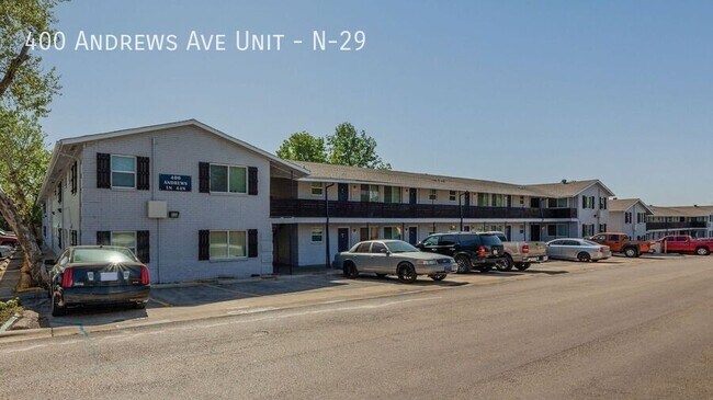 Foto del edificio - 400 Andrews Ave