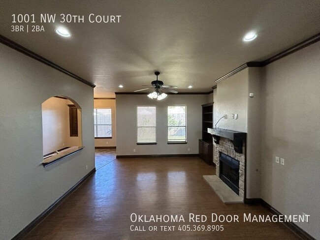 Building Photo - Beautiful home available in Moore!