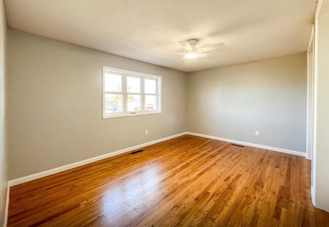 Foto del edificio - 6823 SW Knoll Ct