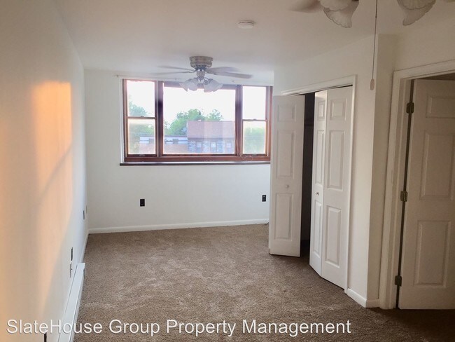 Foto del edificio - 1446 Farmington Ave