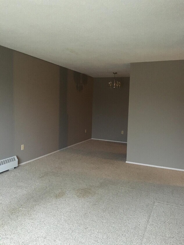 Photo du bâtiment - 0 Bed 0 Bath Unit in Red Deer, AB