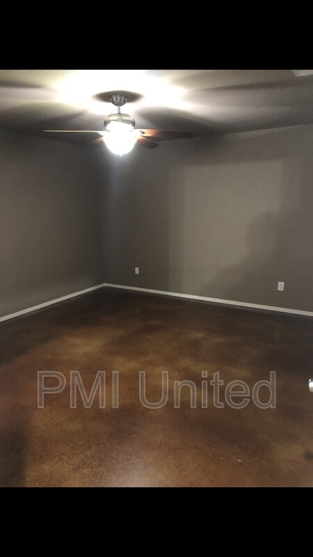 Building Photo - 161 Smokey Terrace Ln