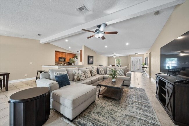 Building Photo - 11 Riviera Estates Ct