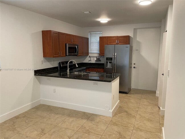 Foto del edificio - 2845 Coconut Ave