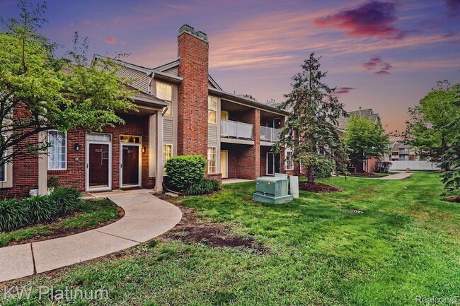 Building Photo - 16531 Covington Dr