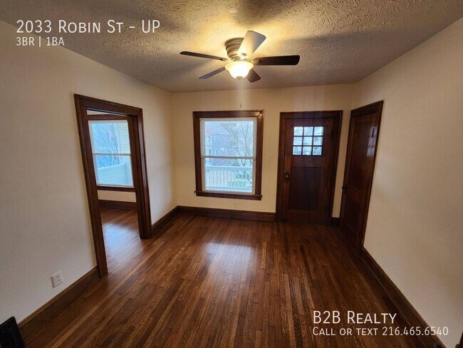Building Photo - 2033 Robin St