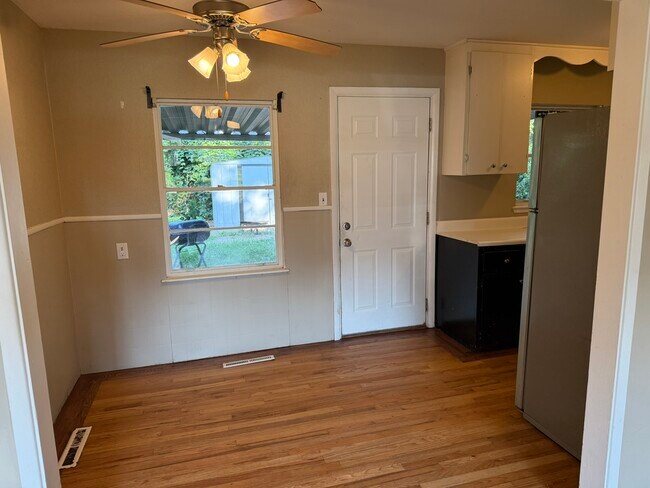 Foto del edificio - 2517 S 51st Terrace