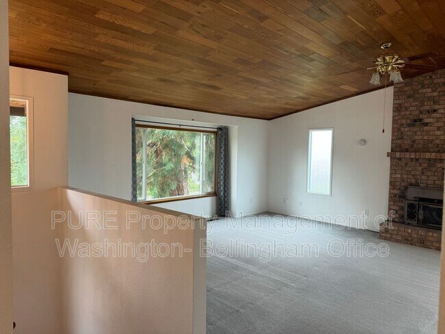 Foto del edificio - 3547 Willowwood Ave