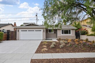 Building Photo - 4535 Lobos Ave