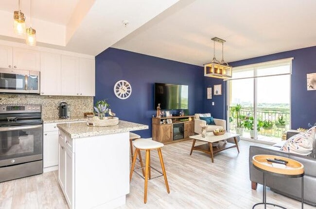 Building Photo - 3500 Coral Way