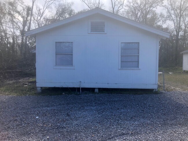 Foto del edificio - 904 E Iowa Ave