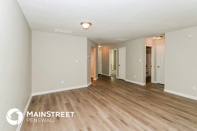 Building Photo - 4606 Northwood Hills Dr