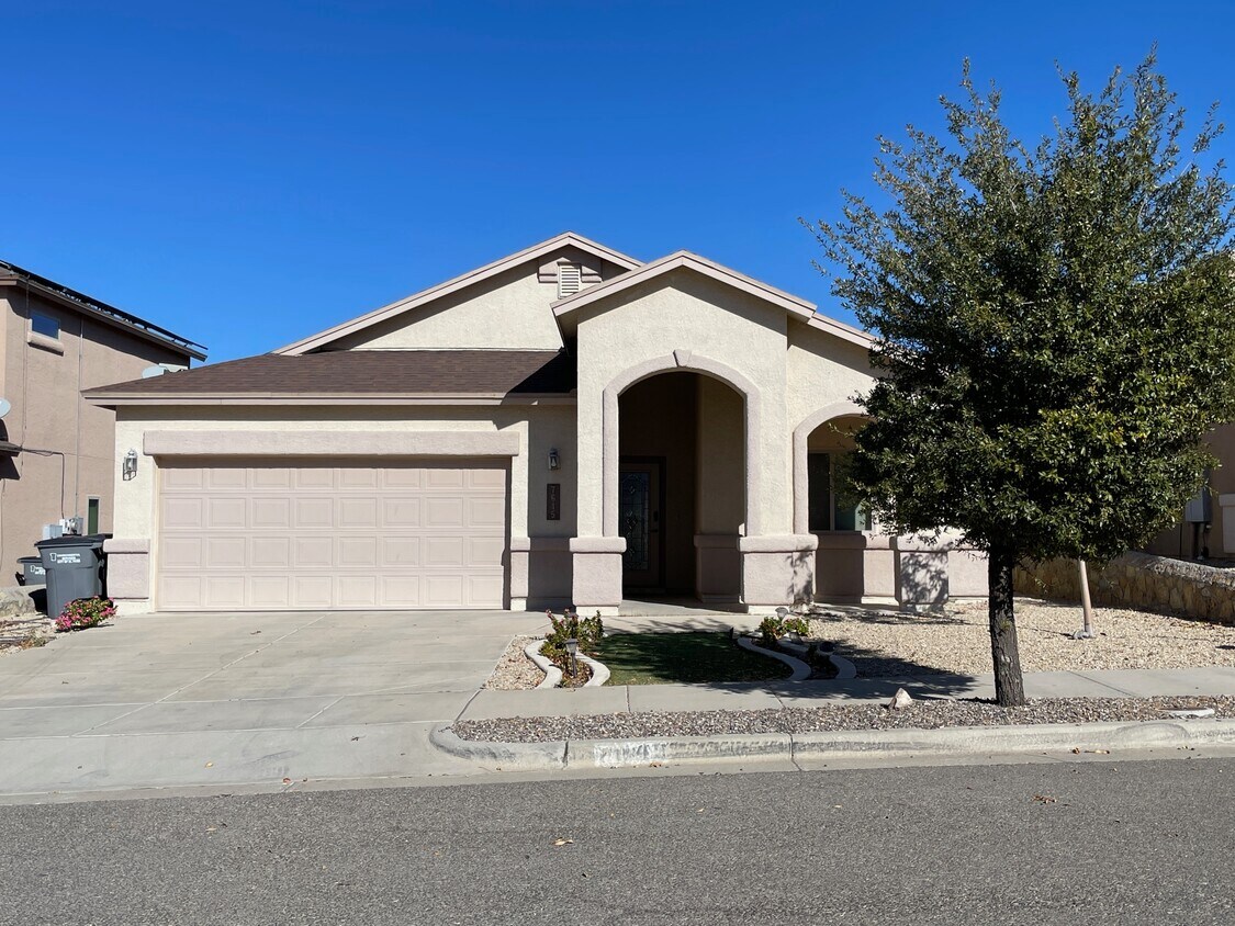 7645 Mammoth Ln, Canutillo, TX 79835 House Rental in Canutillo, TX