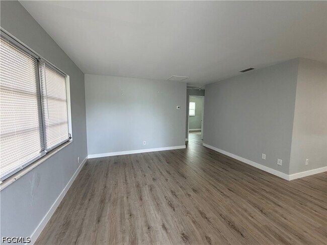 Building Photo - 1759 Aquarius Ct