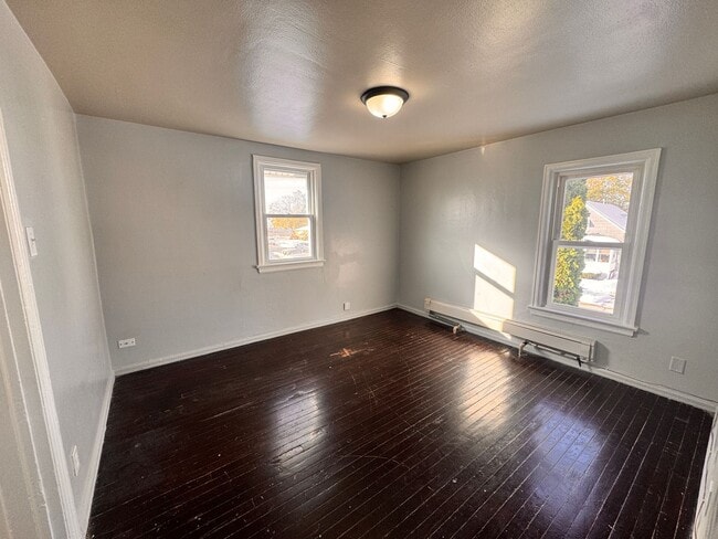 Building Photo - 1811 54th St