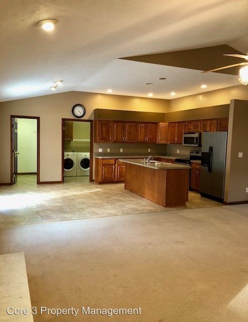 Foto del edificio - 3 br, 2 bath House - 3705 Windshire Drive
