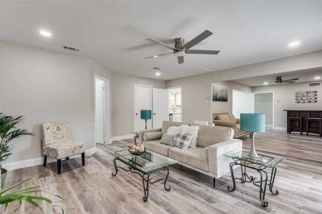 Building Photo - 2119 Quail Run