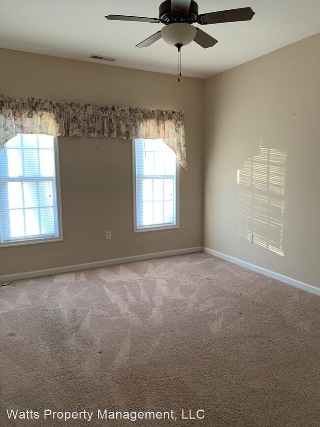 Foto del edificio - 2 br, 1 bath House - 5419 A Colonial Highway