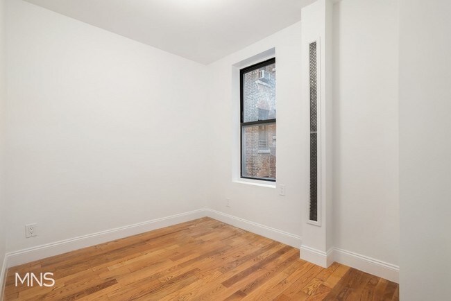 Building Photo - 108 Eighth Avenue
