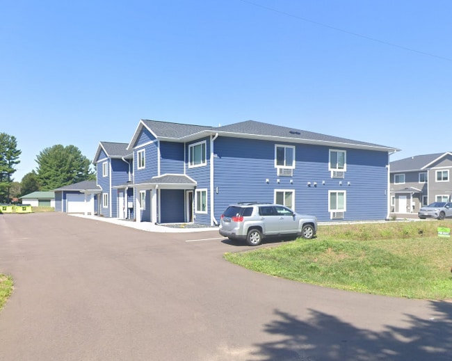 Building Photo - Newer Spacious 2 Bedroom, 2 Full Bathroom ...