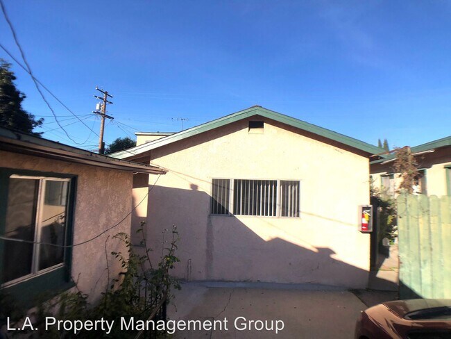 Foto del edificio - 6829-6833 Purdy Ave
