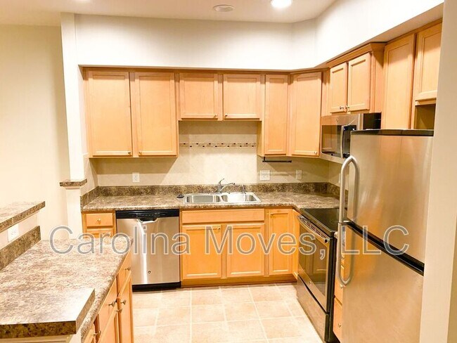 Building Photo - 466 Woodbark Ct