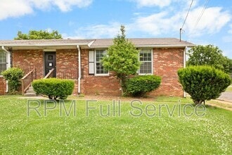 Building Photo - 3127 Larkspur Dr