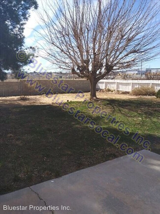 Building Photo - 3 br, 2 bath House - 18105 Sunburst Road