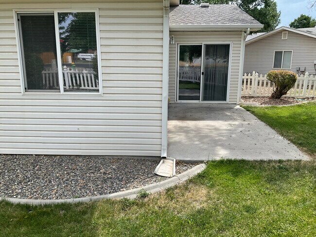 Foto del edificio - 2948 Trinity Peaks Way