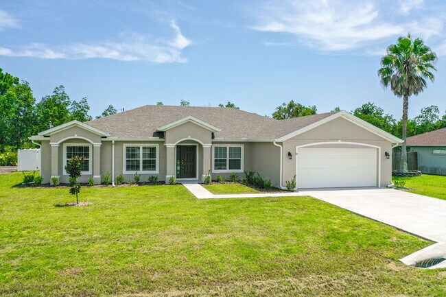 Building Photo - 10 Lysander Ln
