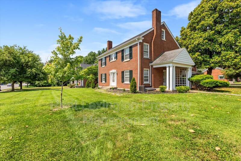 Primary Photo - 1901 Nicholasville Rd
