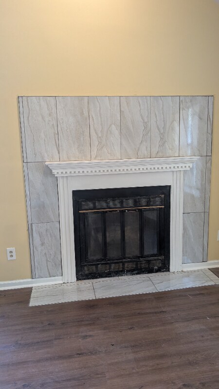 Foto del edificio - 663 Lagrange Pk Cv