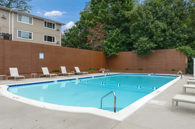 Building Photo - Audubon Living